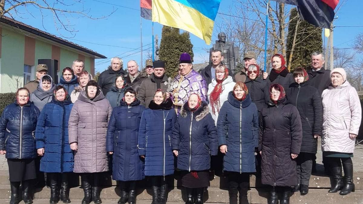 На Городенківщині вшанували пам'ять Романа Шухевича 3