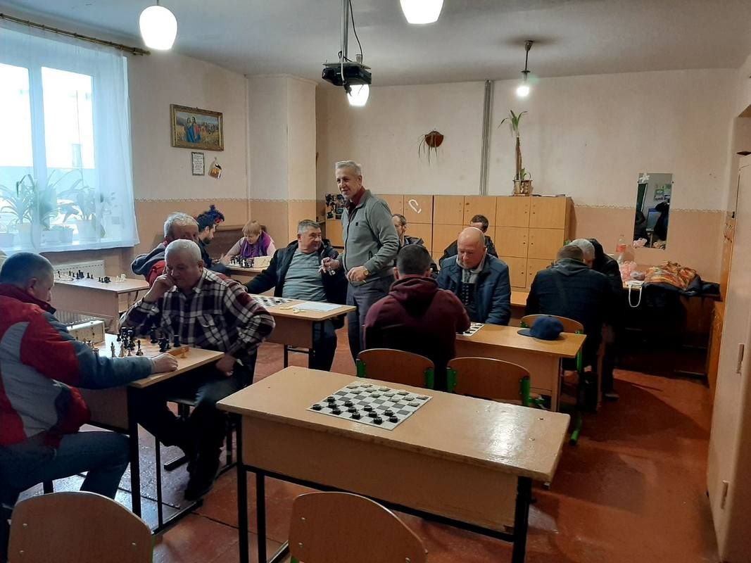 Коломийські комунальники змагалися у різних видах спорту 1