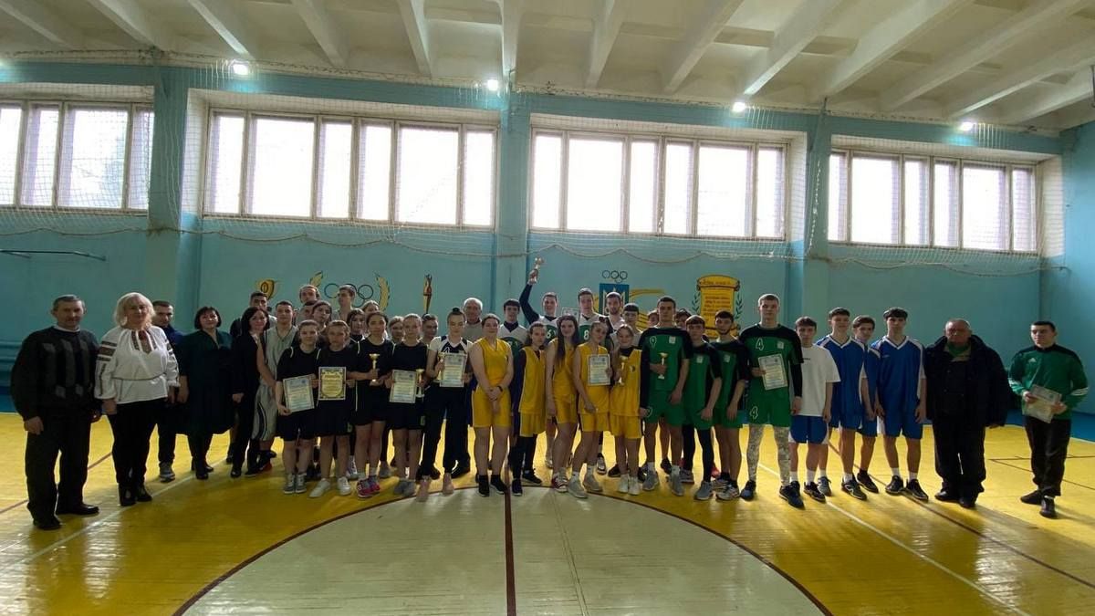 У Коломиї відбувся турнір з баскетболу - відомі переможці 4