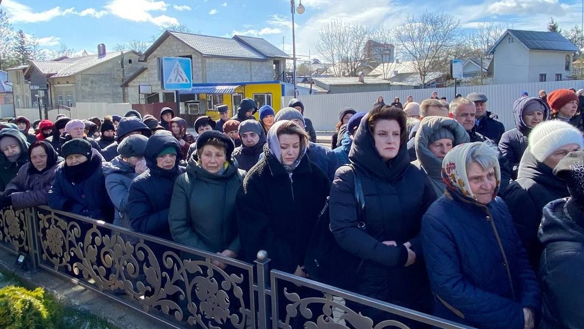 Городенківщина віддала шану загиблому Герою Михайлу Липці 3