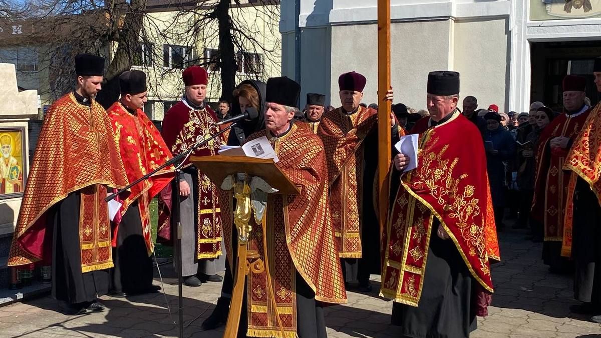 Віряни Городенки зібралися на Хресну дорогу 1