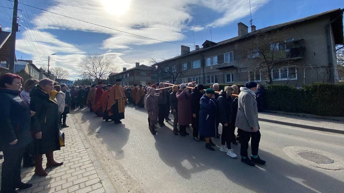 Віряни Городенки зібралися на Хресну дорогу 5