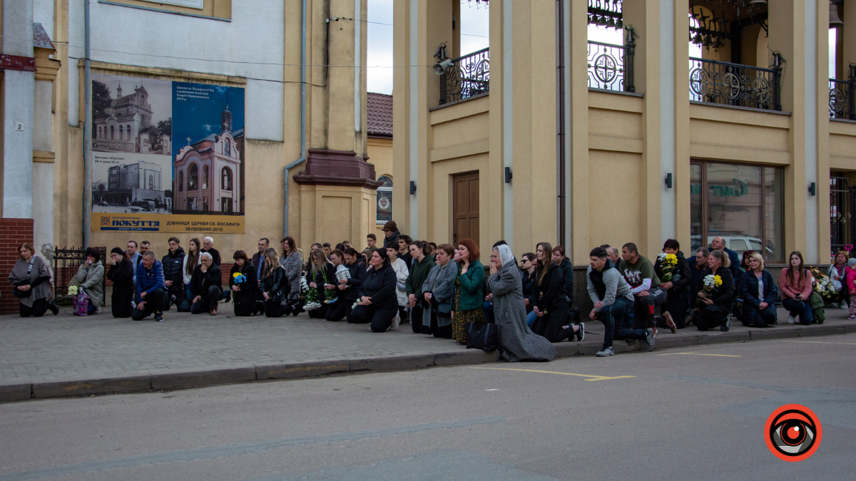 Коломия на колінах зустріла Героя Назарія Цигана 2