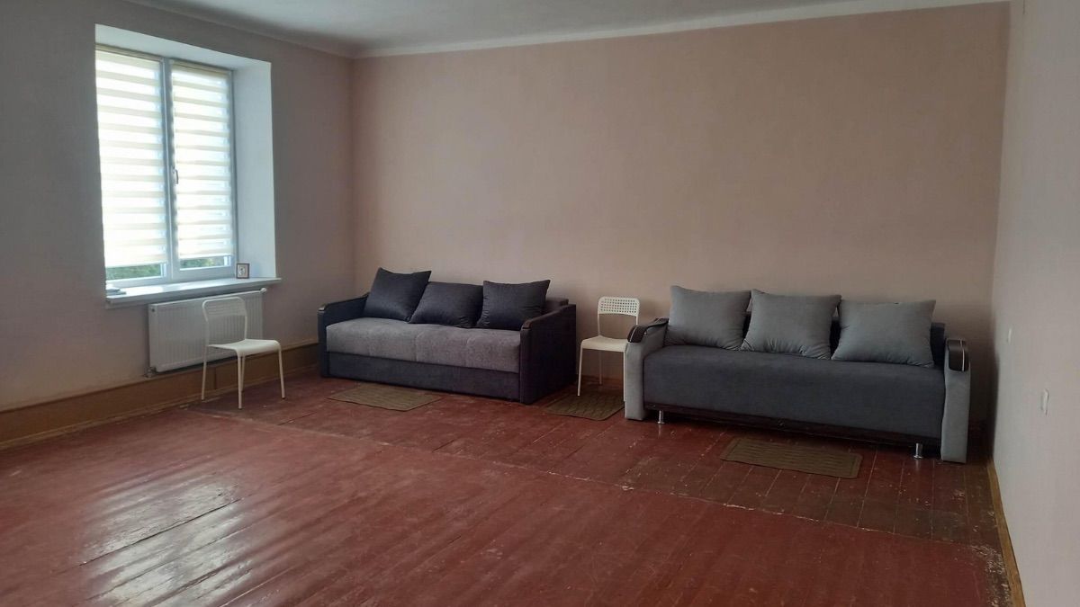 На Косівщині облаштували притулок для ВПО у колишньому колгоспному приміщенні 1