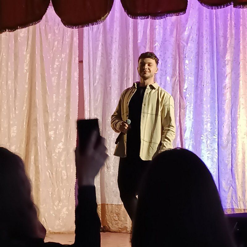 У Підгайчиках виступали відомі артисти України 1