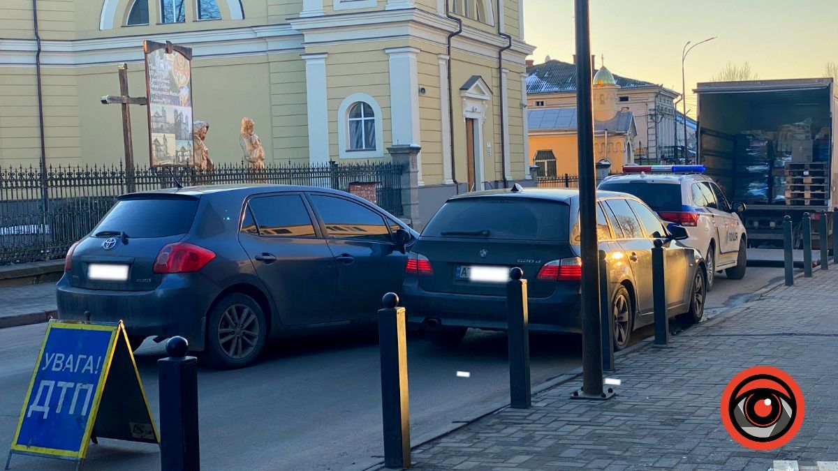 У Коломиї на проспекті Грушевського трапилася ДТП