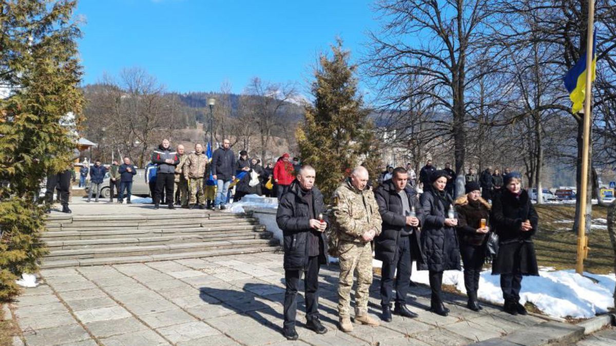 На Верховинщину повернувся загиблий Герой Дмитро Мацепа 3
