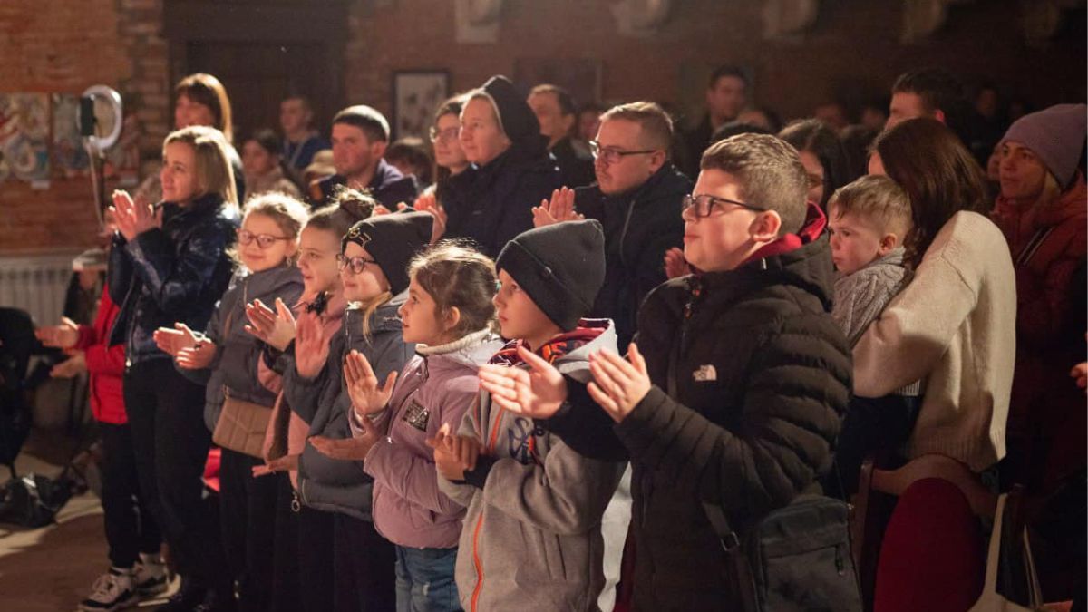 У Соколі показали виставу про день, який став історією | "24 години 24 лютого" 6