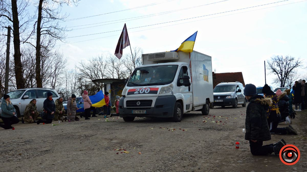 Коломийщина прощається з Героєм Андрієм Луканюком 6