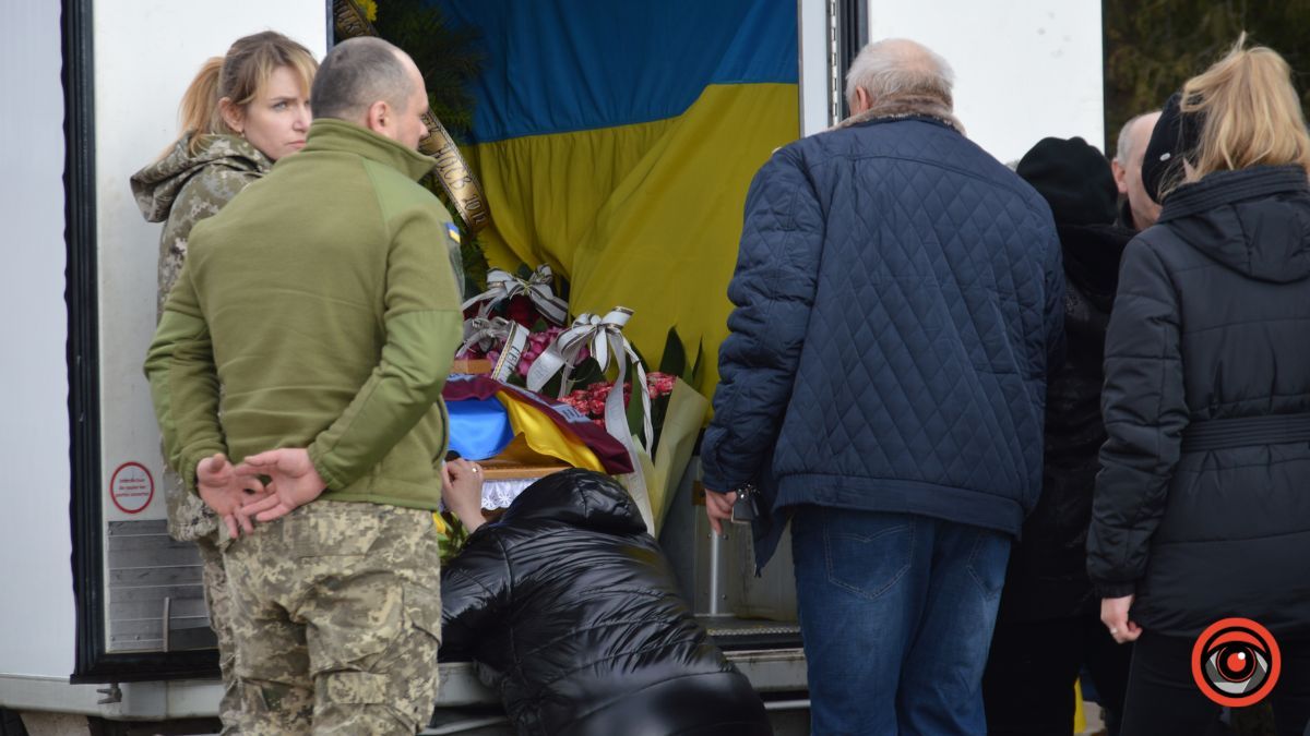 Коломийщина прощається з Героєм Андрієм Луканюком 9