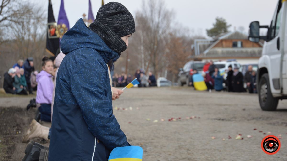 Коломийщина прощається з Героєм Андрієм Луканюком 10
