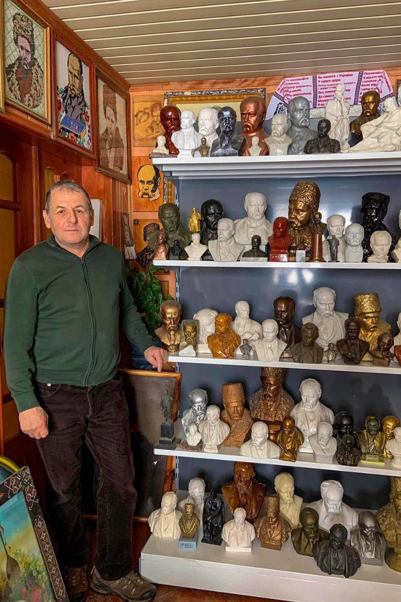 У Нижньому Вербіжі колекціонер має понад 1000 експонатів Тараса Шевченка 1