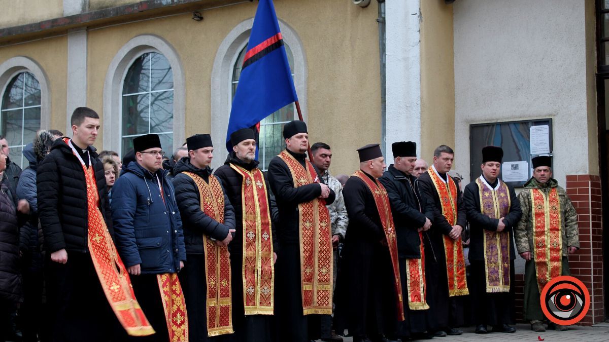 Коломия провела на вічний спочинок Героя Юрія Данильця 3