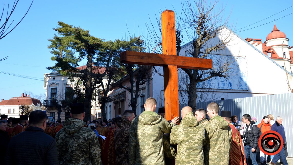 У Коломиї відбулася численна Хресна Дорога вулицями міста 5