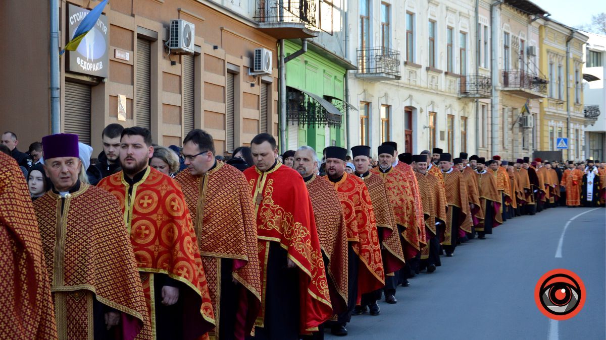 У Коломиї відбулася численна Хресна Дорога вулицями міста 6