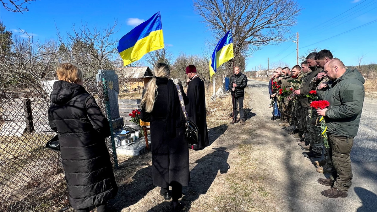 Герою Богдану Круглику встановили та освятили пам'ятний знак на місці загибелі 2