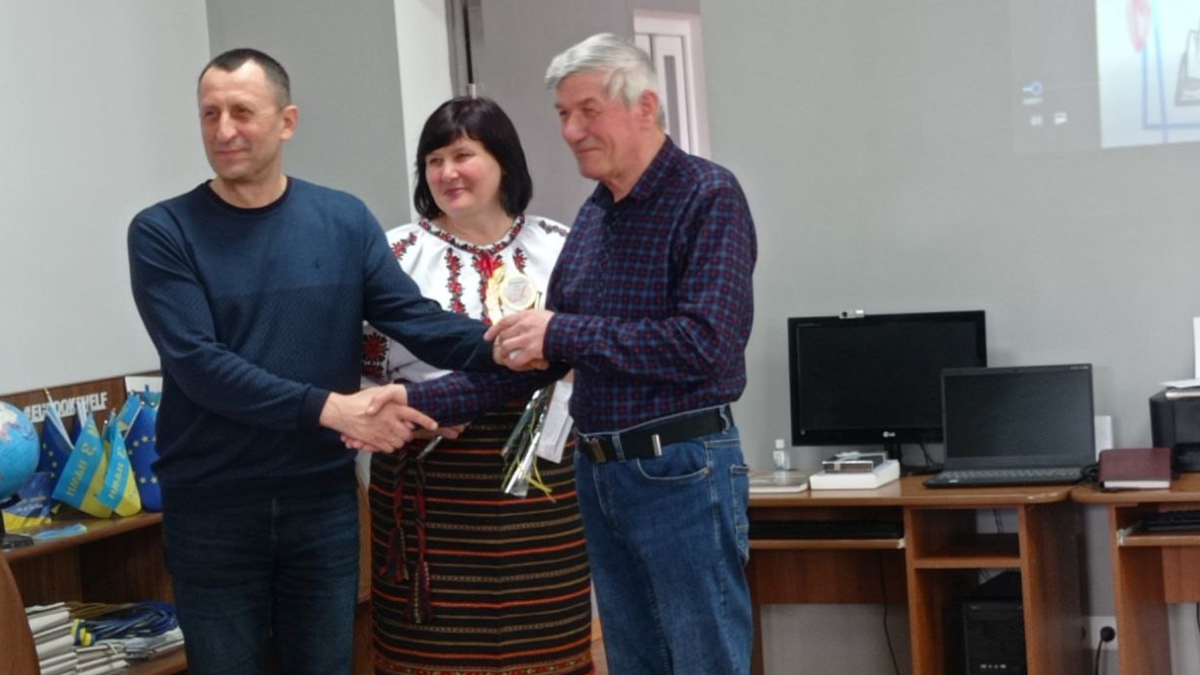 "Поезія єднає серця": у Печеніжині відбулася зустріч поетів 2