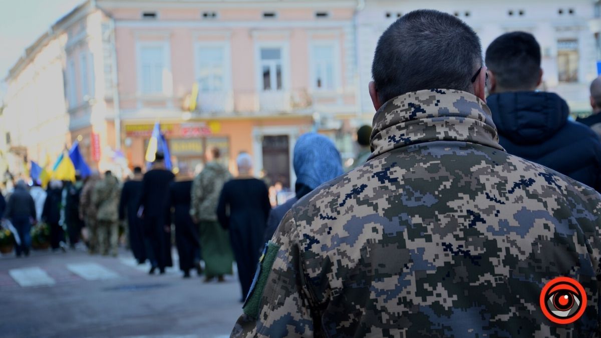 Коломия провела в останню дорогу Героїв Олександра Ганущака та Андрія Чемериса 19