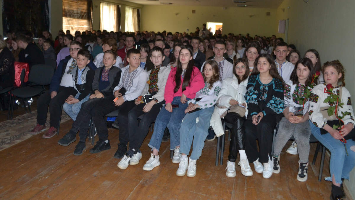 У Верховині презентували фільм земляка Любомира Левицького "Йди за мною" 3