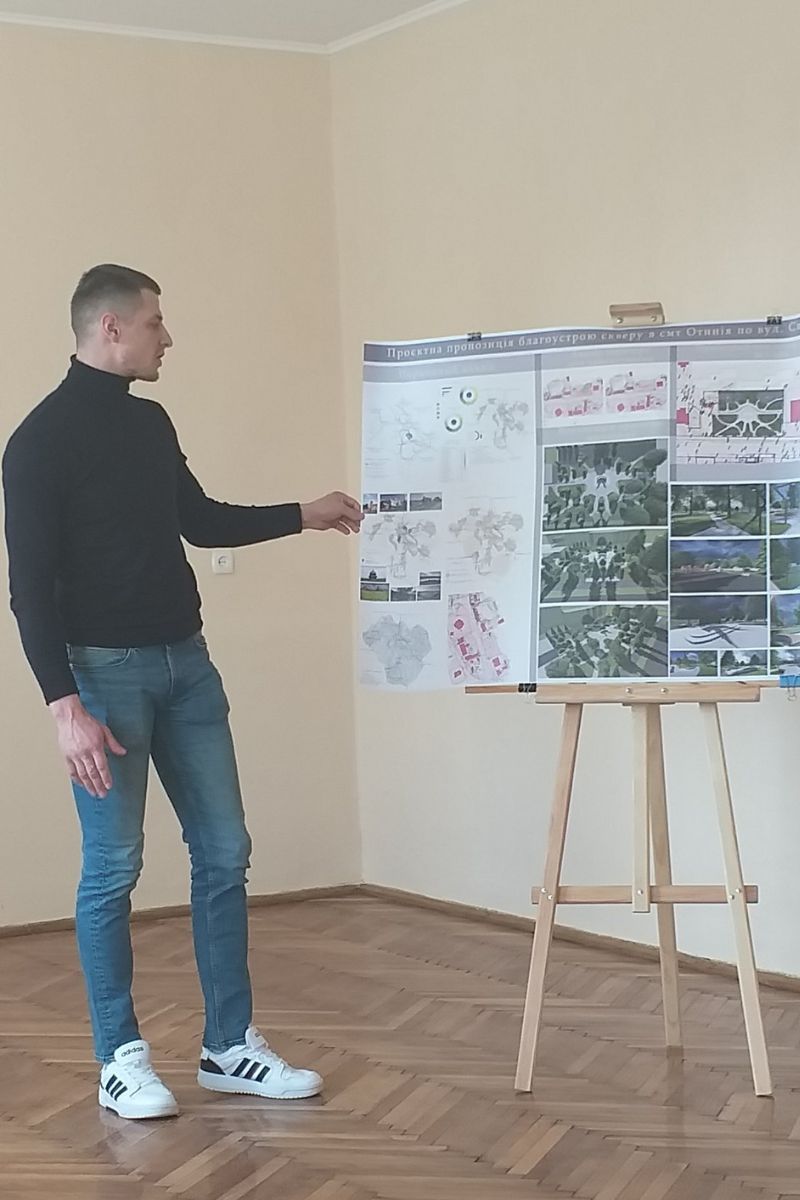 В Отинії відбувся конкурс на кращу проєктну пропозицію благоустрою скверу 4