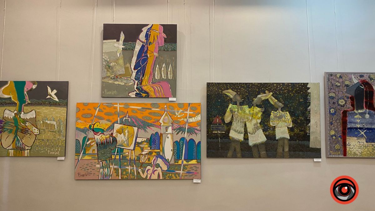 У Музеї Гуцульщини та Покуття триває виставка живопису Анатолія Фурлета 8