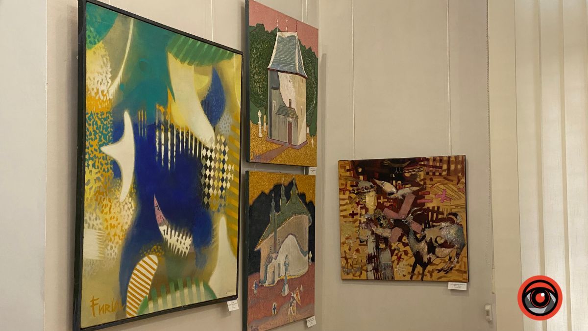 У Музеї Гуцульщини та Покуття триває виставка живопису Анатолія Фурлета 7