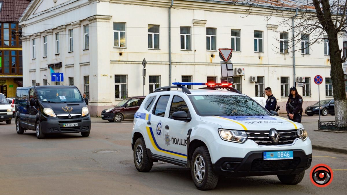 Коломия на колінах зустріла Героя Назарія Цигана 1