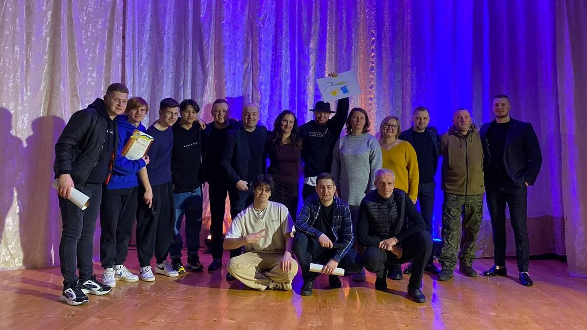 У Підгайчиках виступали відомі артисти України