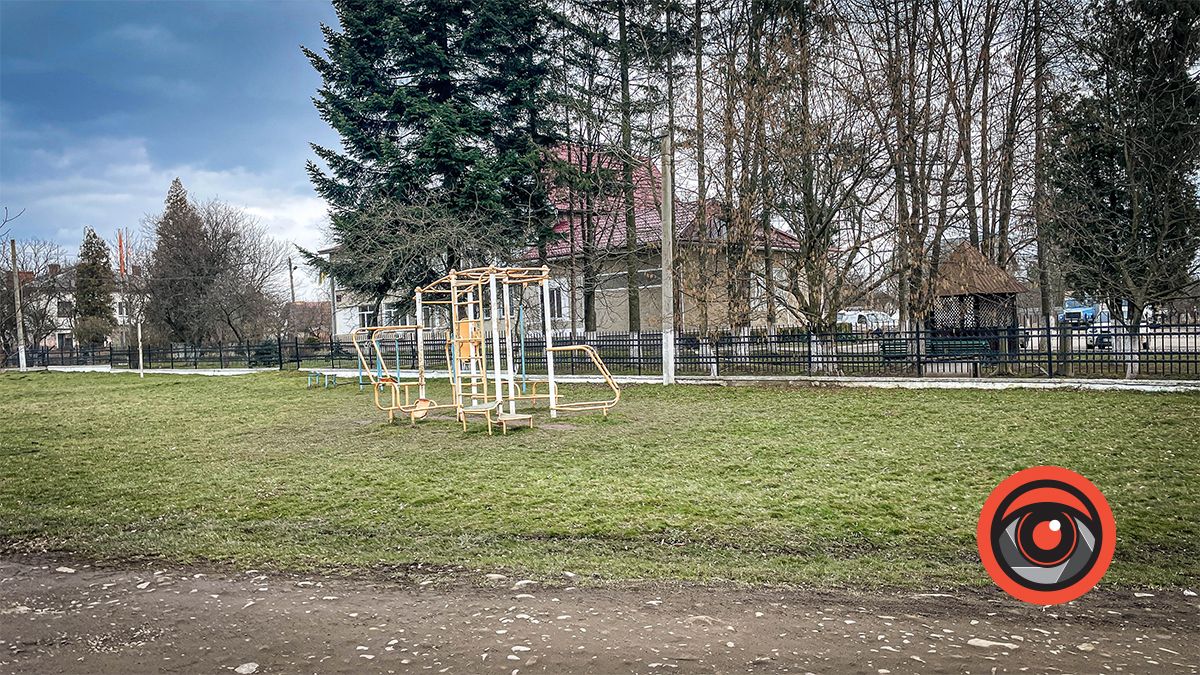 Коломияни просять облагородити вулицю Скоропадського 3