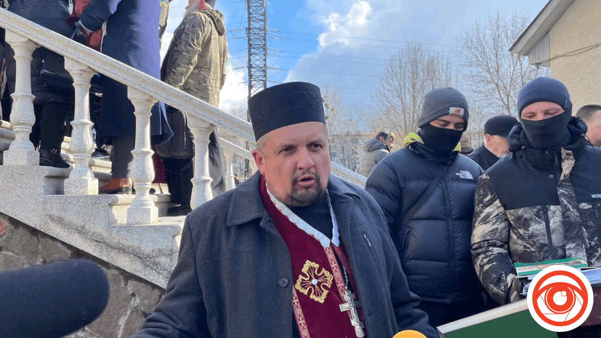 Московських православних попів вигнали з церкви у Франківську