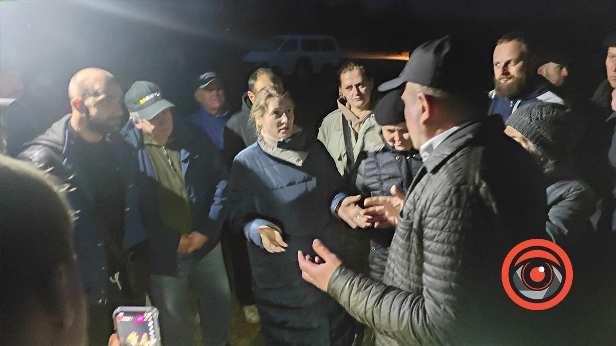 Чи буде забудоване Шевченківське озеро: мер відповів на прямі питання громади 6