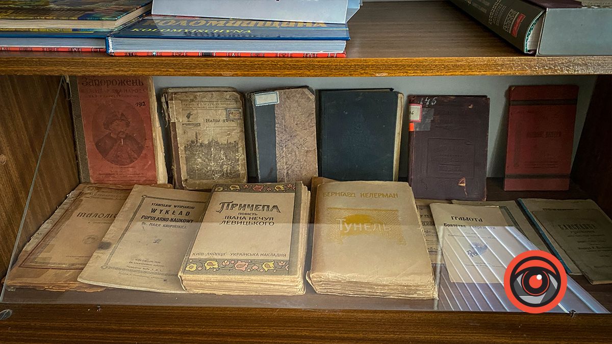 Які скарби зберігаються в Коломиї на розі вулиць Франка-Петлюри 4