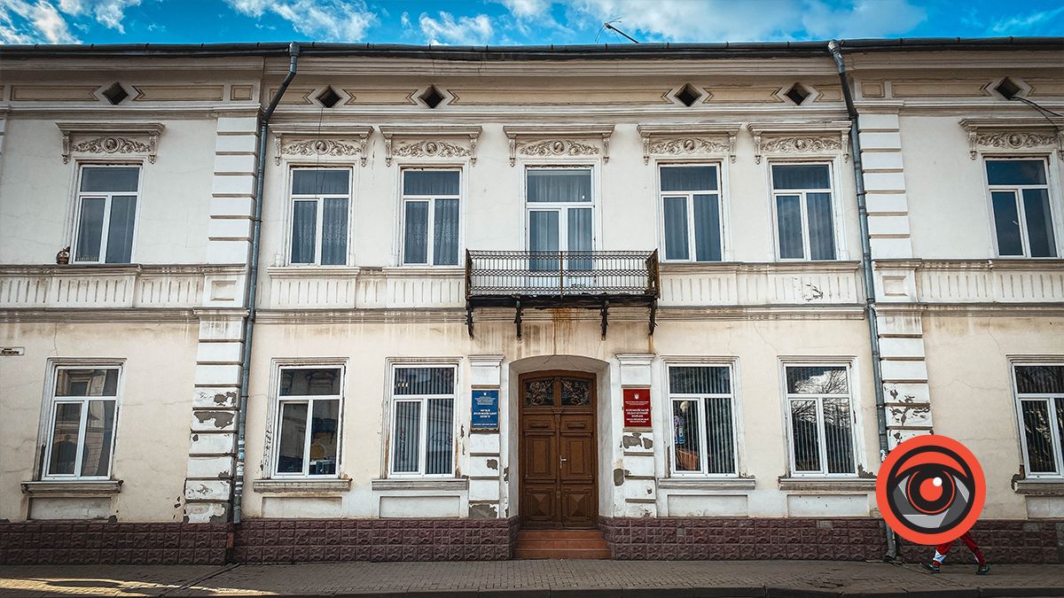 Які скарби зберігаються в Коломиї на розі вулиць Франка-Петлюри 1