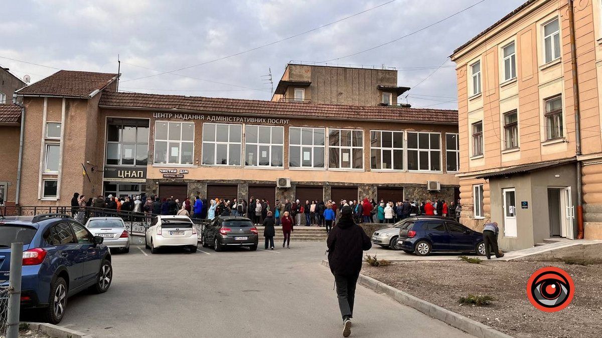 Голова ОВА відзвітувала про допомогу ВПО на Прикарпатті