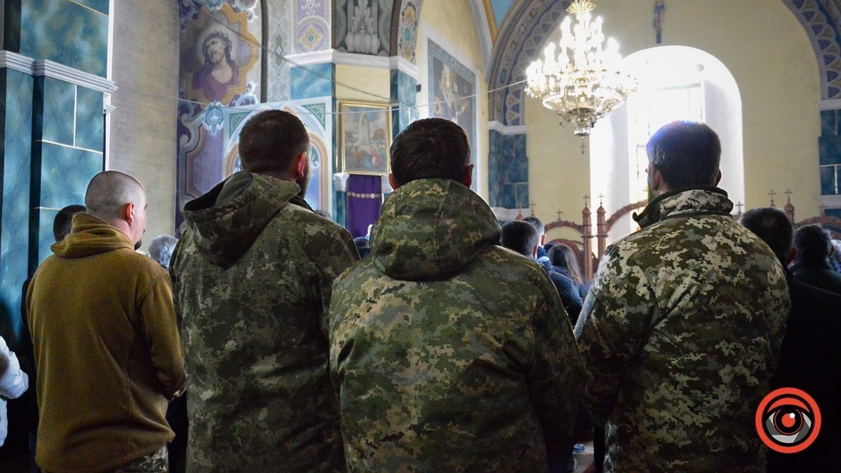 Коломия провела в останню дорогу Героїв Олександра Ганущака та Андрія Чемериса 4