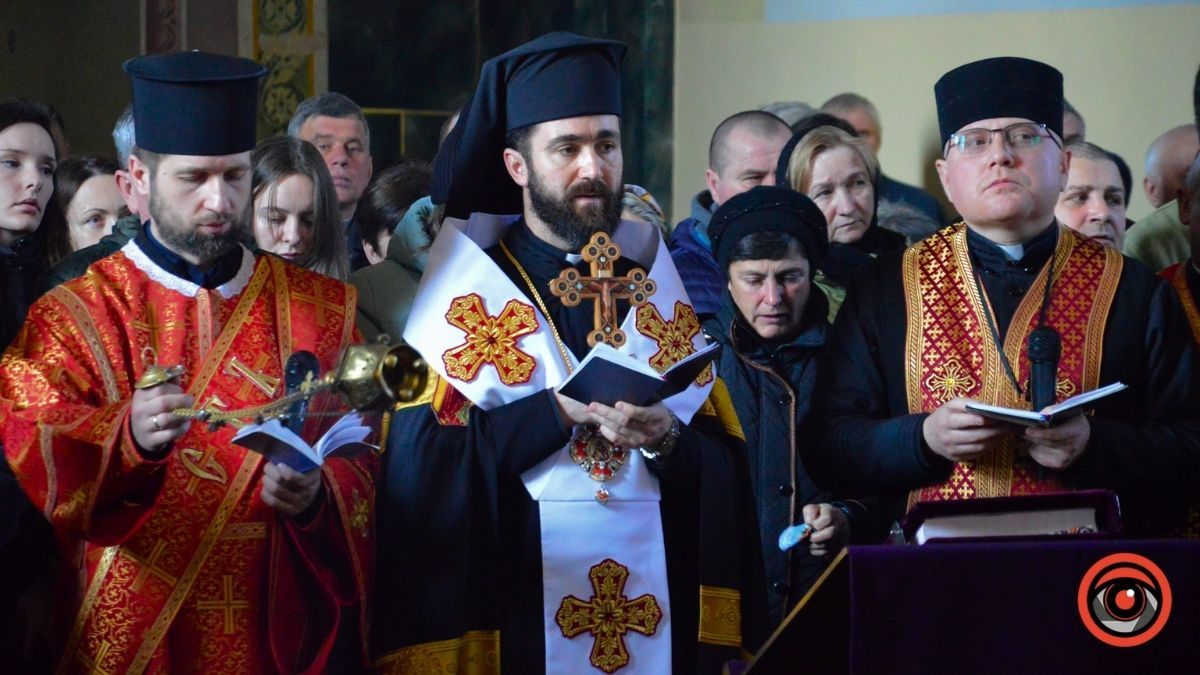 Коломия провела в останню дорогу Героїв Олександра Ганущака та Андрія Чемериса 6