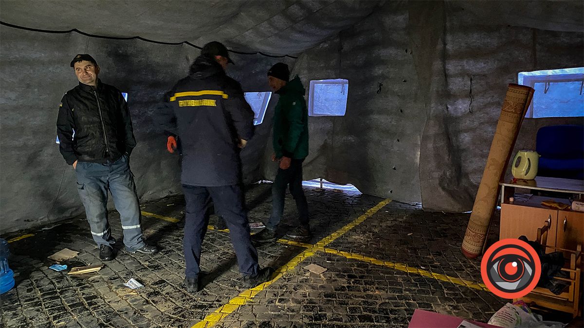 У Коломиї почали демонтаж Пункту Незламності 1