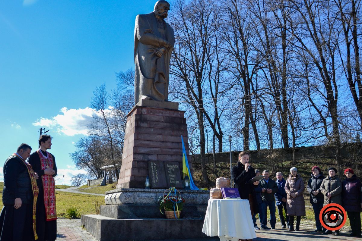 У Нижньовербізькій ОТГ вшанували пам'ять Великого Кобзаря 12