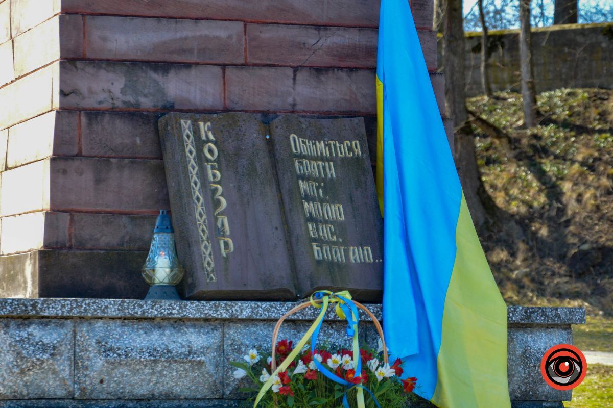 У Нижньовербізькій ОТГ вшанували пам'ять Великого Кобзаря 7