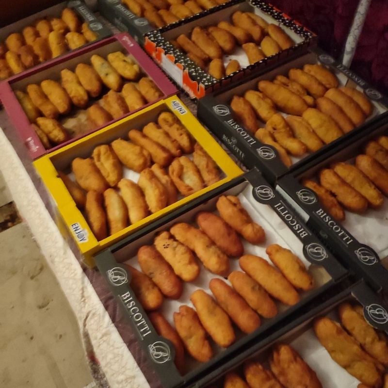 Волонтери з Великої Кам'янки повезли на фронт домашні страви 3