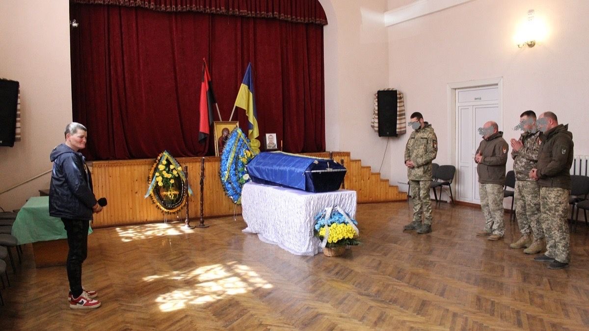 У Делятині зустріли полеглого воїна Валерія Гончарова 7