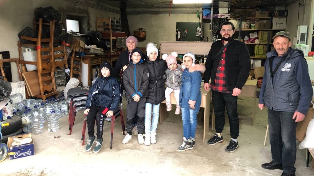 ГО "Сила Громади" подарувала необхідні речі діткам з різних куточків області 4