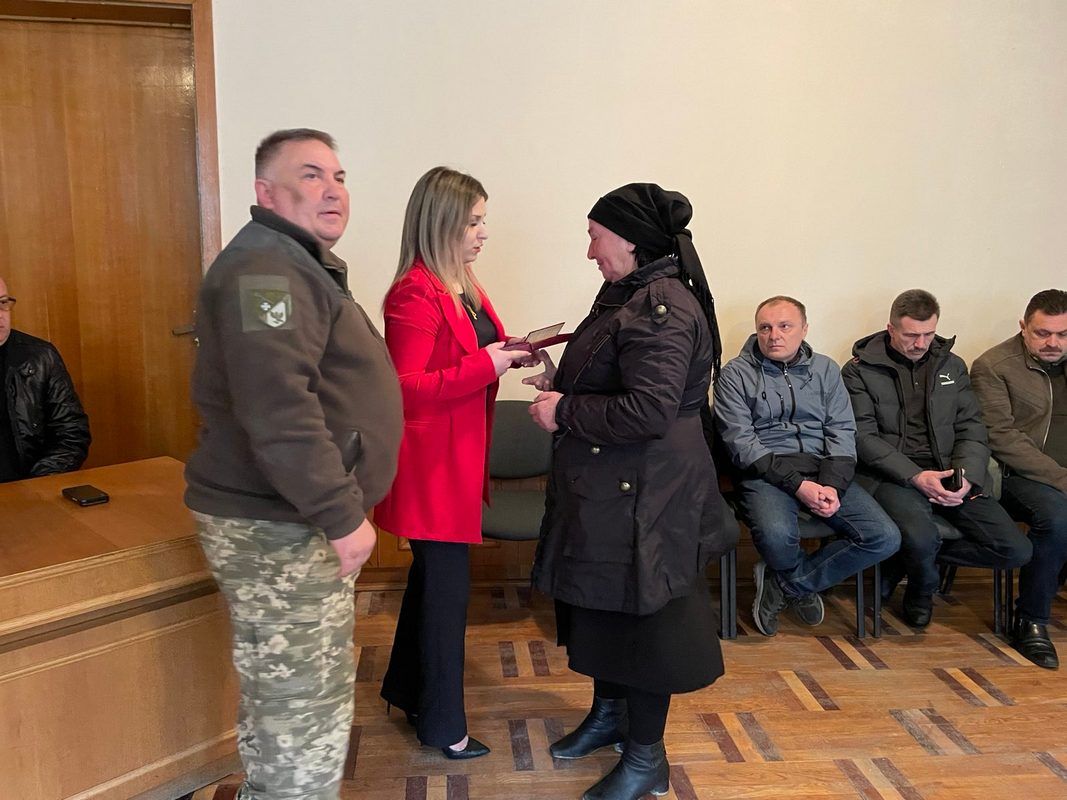 Військових із Косівщини посмертно нагородили орденом "За мужність" 2