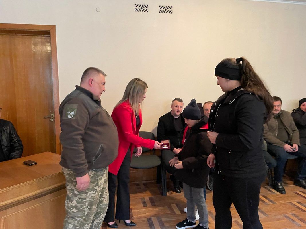 Військових із Косівщини посмертно нагородили орденом "За мужність" 1