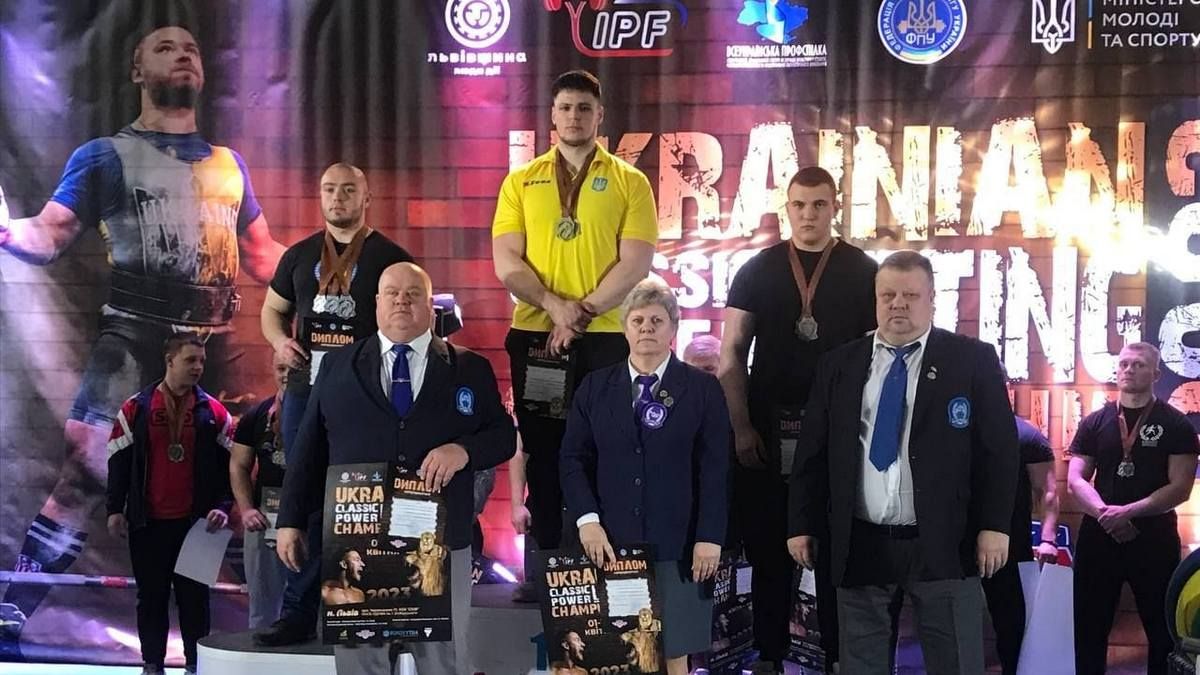 Коломияни змагаються на Чемпіонаті України з класичного пауерліфтингу