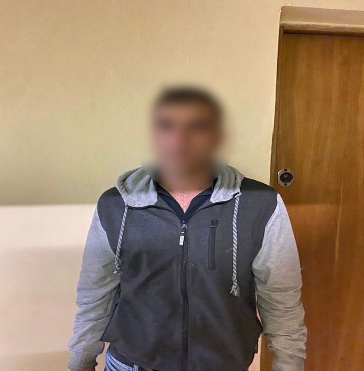 Вдавали дітей: на кордоні зупинили військовозобов'язаних чоловіків 1