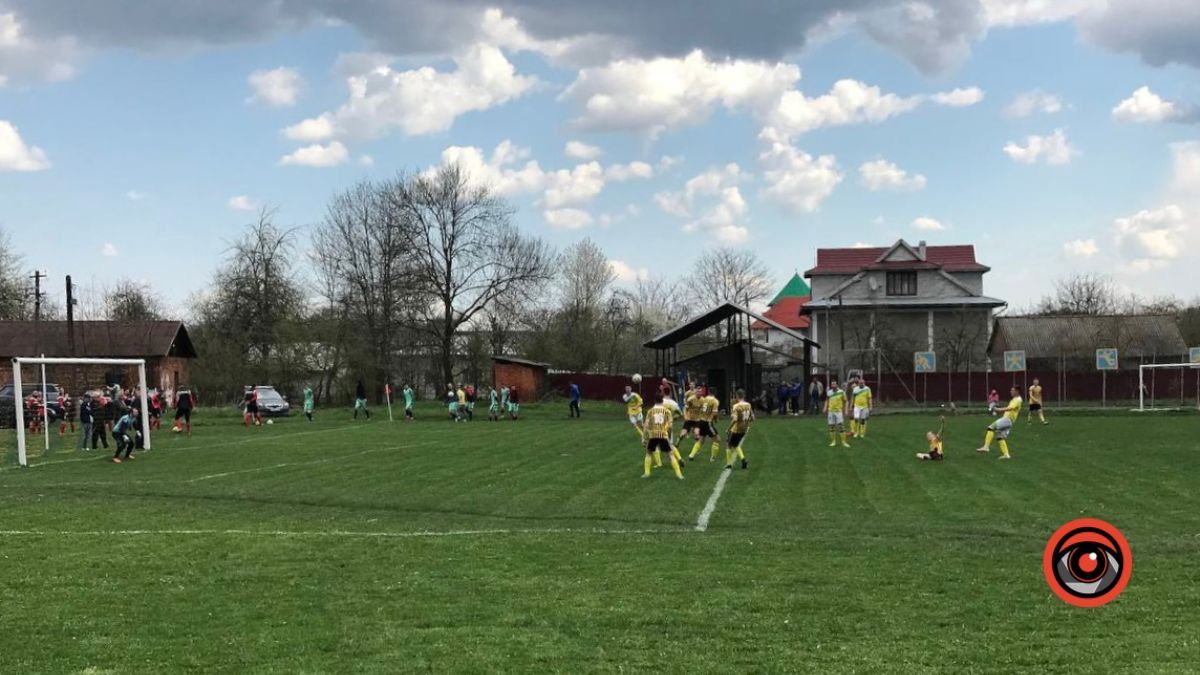 У Яблунові закінчився груповий етап турніру з футболу 3