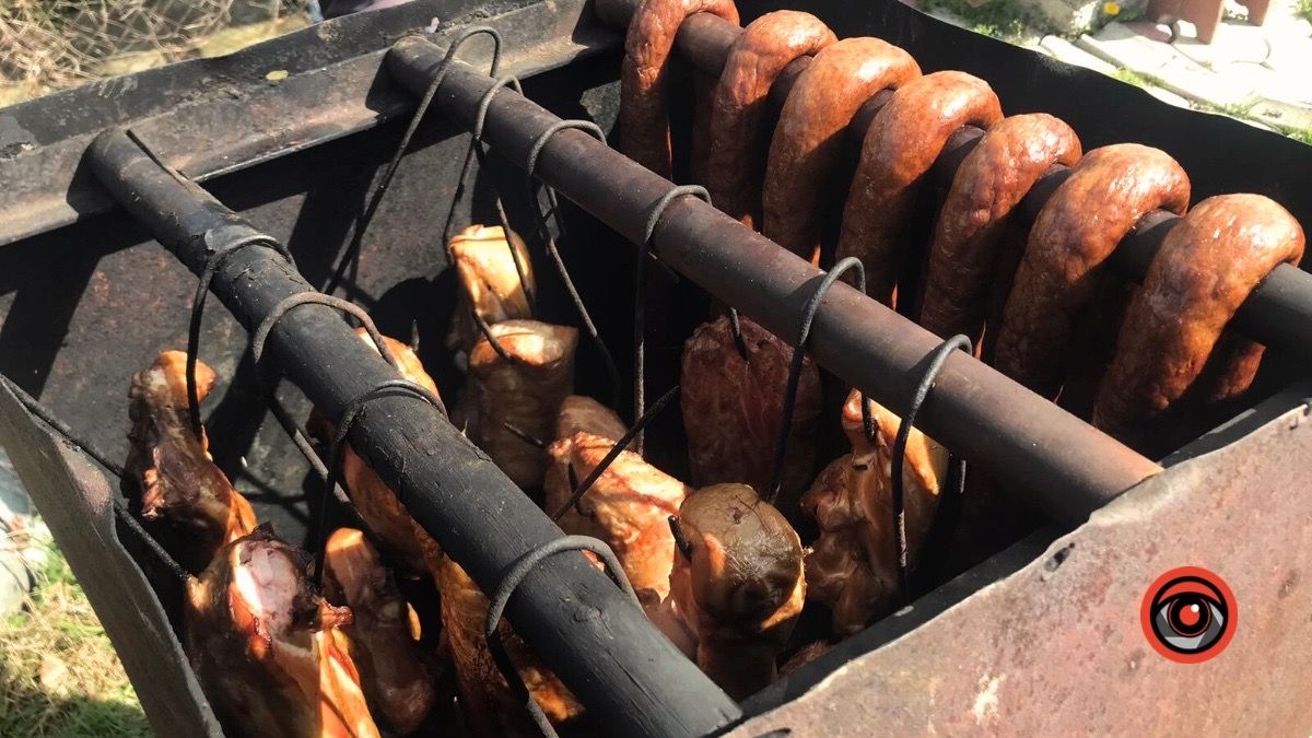 Як приготувати шинку та ковбасу вдома 5