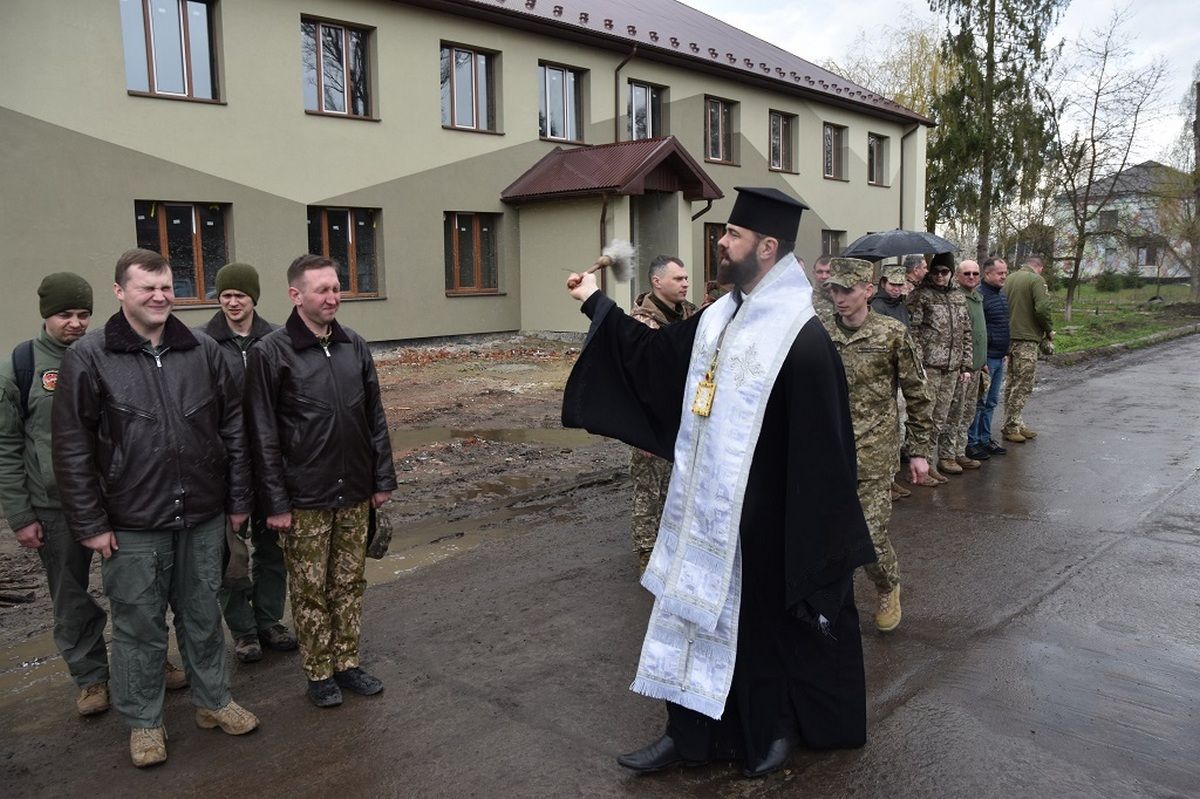 Як військові в Коломиї паски святили 2