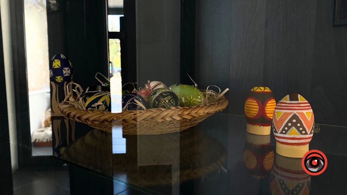 У Коломиї презентували виставку писанок ВПО з Маріуполя 4